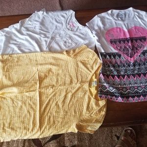Lot of Girls tshirts